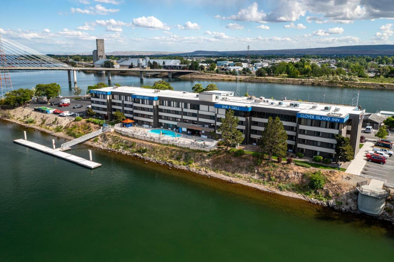 Clover Island Inn Кенневик Экстерьер фото