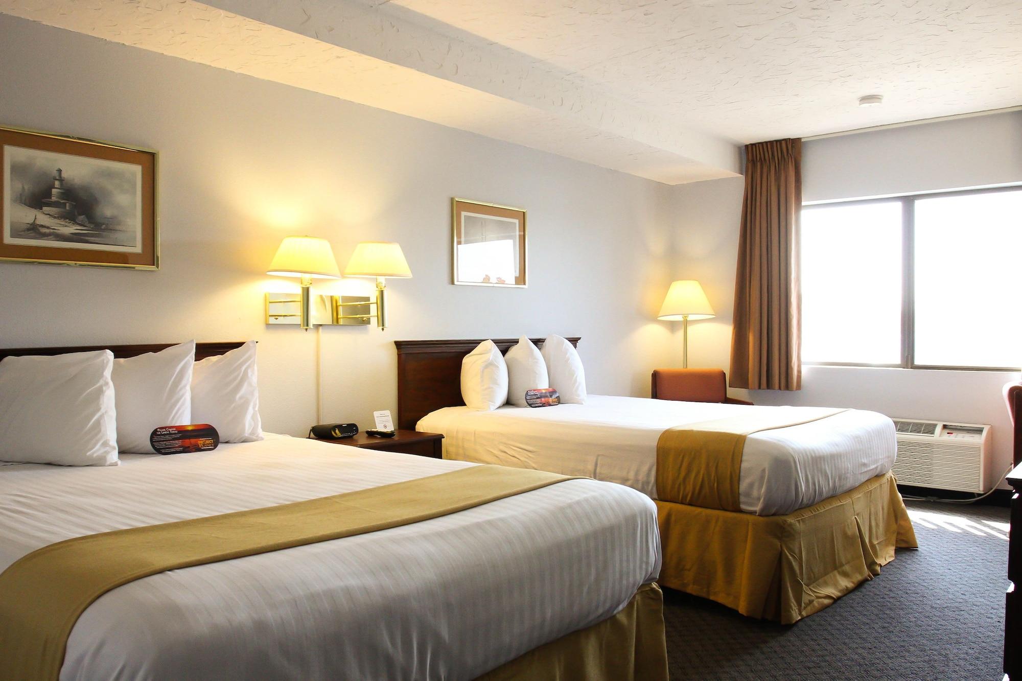 Clover Island Inn Кенневик Экстерьер фото