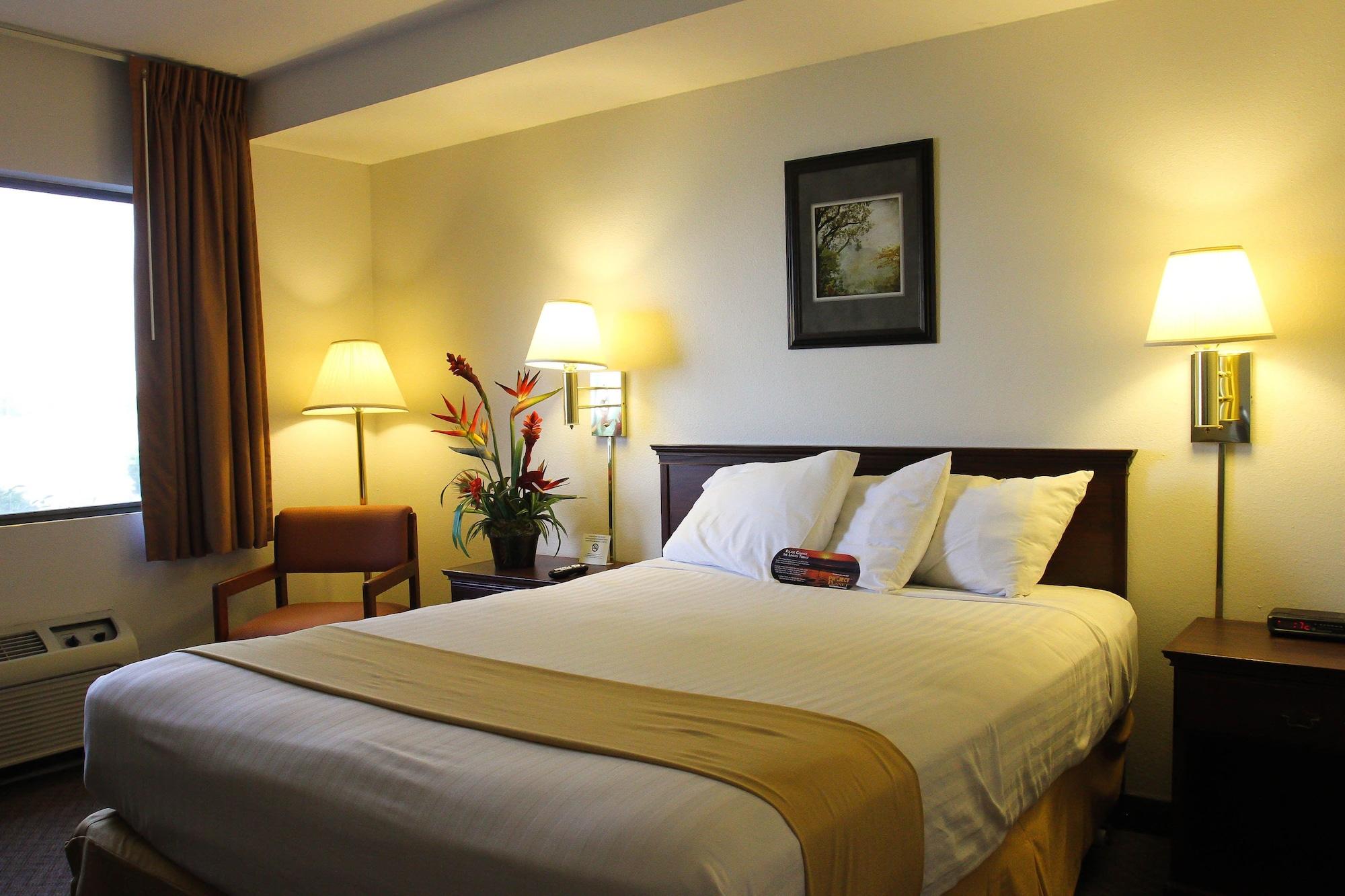 Clover Island Inn Кенневик Экстерьер фото